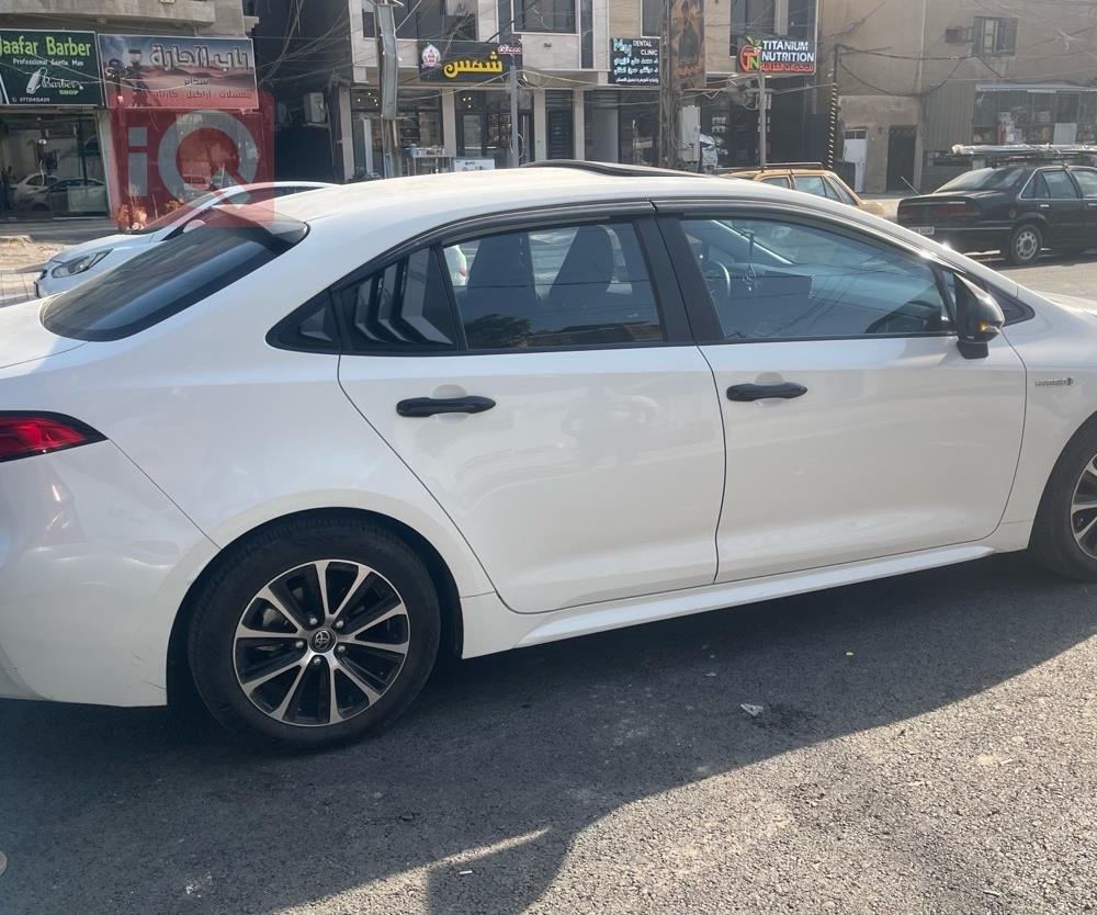 تۆیۆتا کۆرۆلا